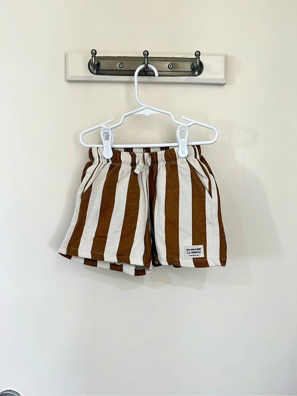 Zara HTF Cumin/Tan Striped Shorts 4-5 Years